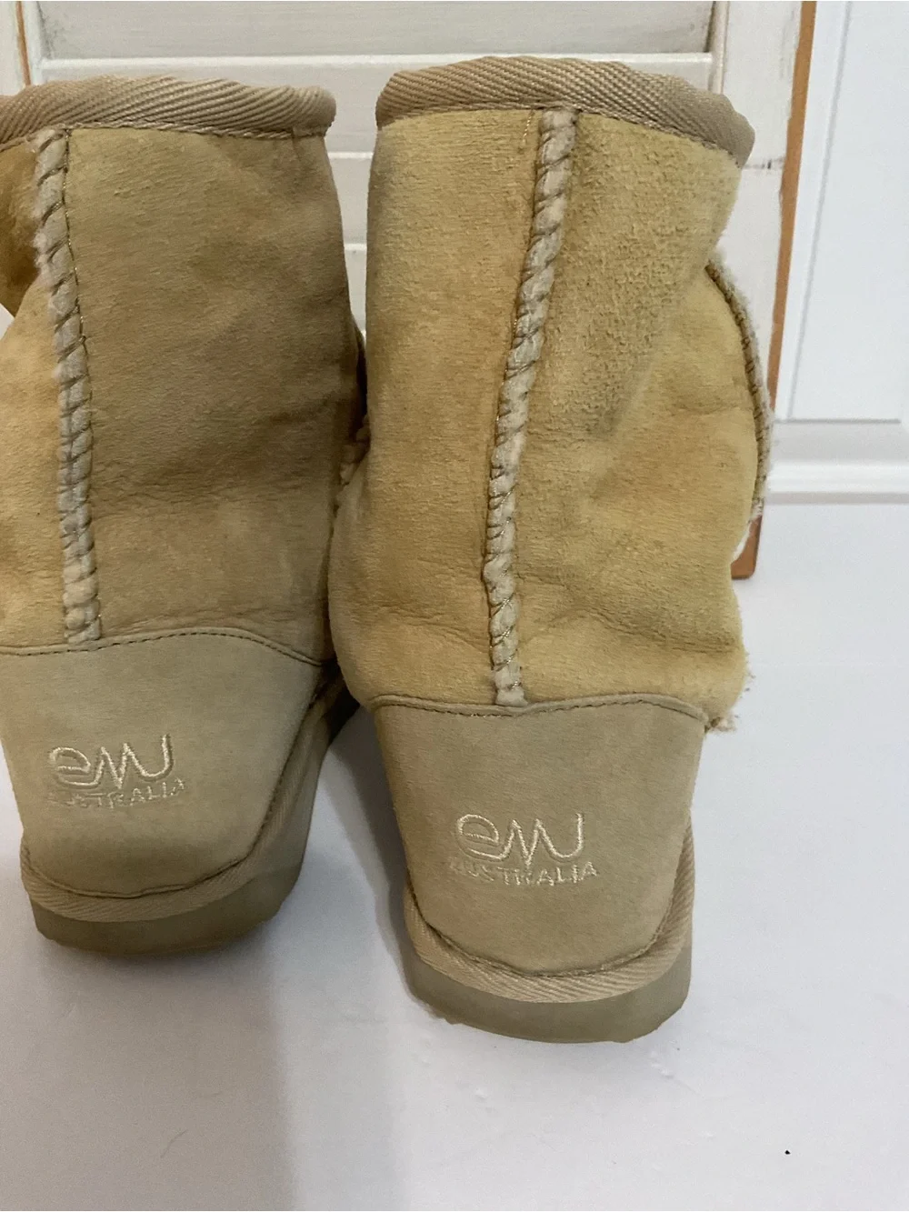 Emu Shearling Boots - Tan